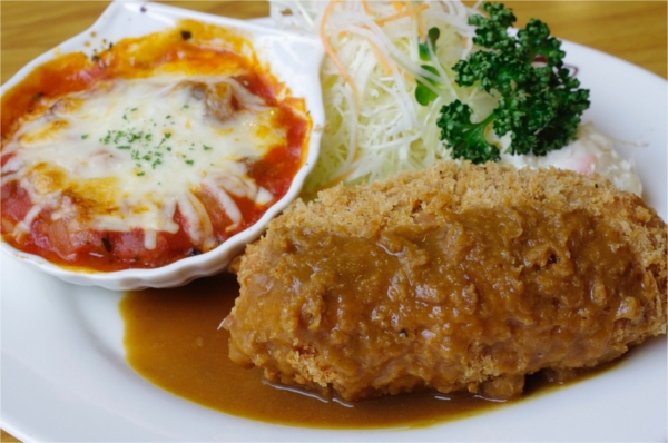 チキンカツ＆白身魚のポルトガル風グラタン